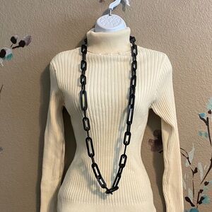 Rara Avis by Iris Apfel Resin Chain Link Necklace in black  resin